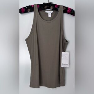 NWT Athleta Tank Top in a Sage green size L